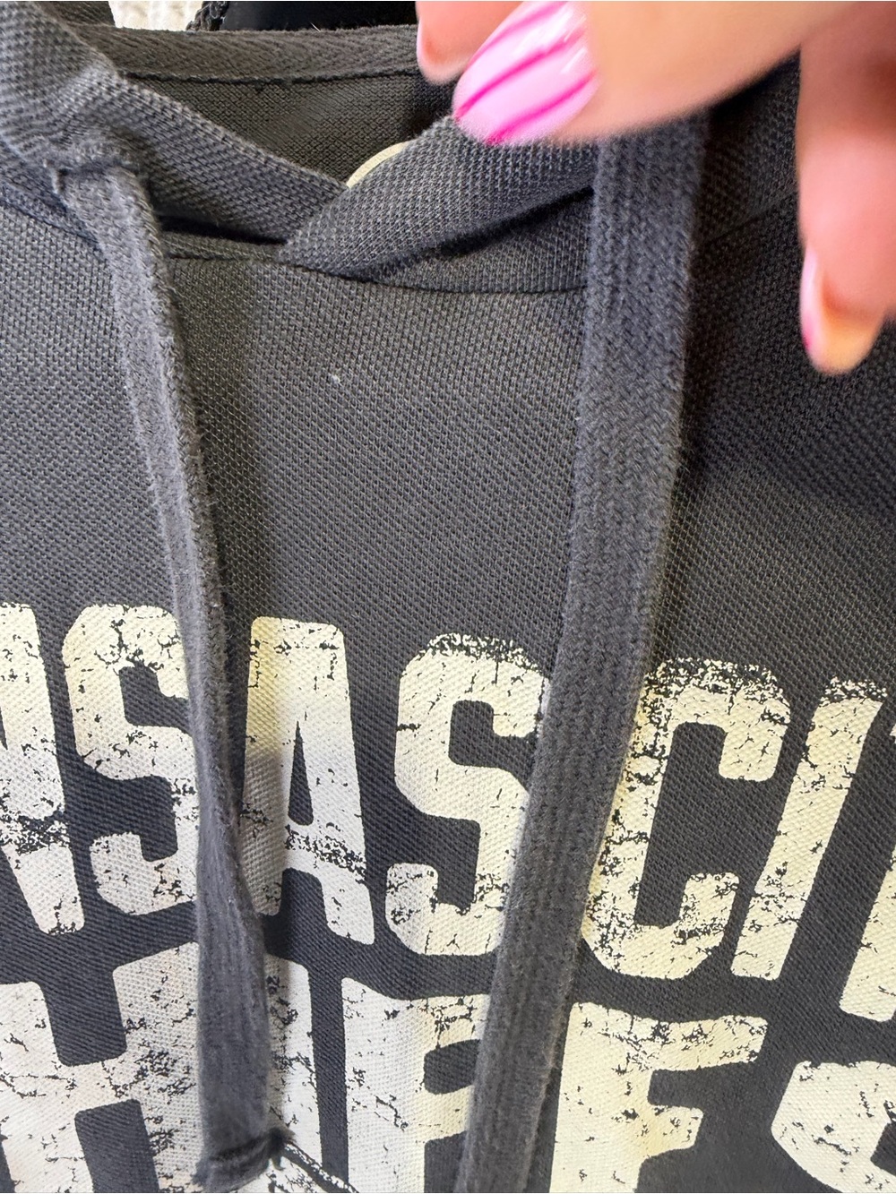 '47 Kansas City Chiefs Charcoal Gray Pullover Hoodie - Picture 2 of 3